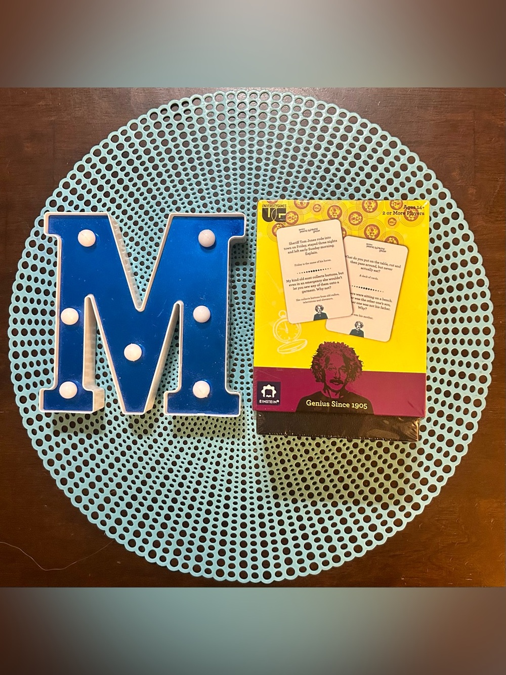 New - University Games Einstein Genius Lateral Thinking Game - Ages 14+